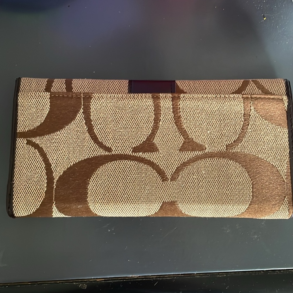 Coach Monogram Wallet - Picture 3 of 6